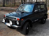 Gebraucht Lada Taiga 83 PS (61 kW) 2016 Grün SUV