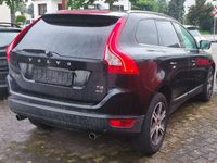 gebraucht Volvo XC60 T6 AWD Momentum