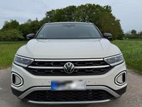Second-hand VW T-Roc Style 101 CP (74 kW) 2024 Gri SUV