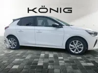 Używany Opel Corsa 101 KM (74 kW) 2023 Biały Sedan/Limuzyna