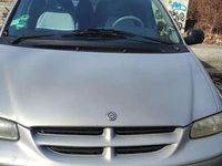 Gebraucht Chrysler Voyager 150 PS (110 kW) 2000 Grau Van / Kleinbus