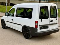 Gebraucht Opel Combo 94 PS (69 kW) 2010 Weiß Van / Kleinbus