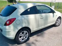 Gebraucht Opel Corsa 87 PS (63 kW) 2011 Weiß Kleinwagen