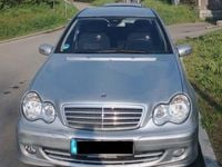Gebraucht Mercedes 200 116 PS (85 kW) 2006 Silber Limousine