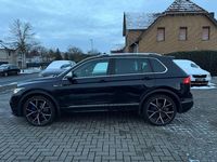 Gebraucht VW Tiguan R 320 PS (235 kW) 2022 Schwarz SUV