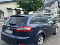 Gebraucht Ford Mondeo 120 PS (88 kW) 2011 Blau Kombi