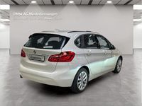 Gebraucht BMW 225 Active Tourer iPerformance 224 PS (164 kW) 2020 Weiß Van / Kleinbus