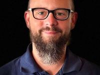 Neu Subaru Forester Trend 136 PS (100 kW) 2026 Grün SUV