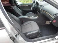 Gebraucht Mercedes E240 Avantgarde 177 PS (130 kW) 2004 Silber Kombi