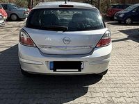 Gebraucht Opel Astra 116 PS (85 kW) 2007 Grau Limousine