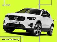 Neu Volvo XC40 Plus 163 PS (119 kW) 2025 Weiß (crystal white) SUV