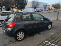 Gebraucht Renault Clio 88 PS (64 kW) 2006 Grau Kleinwagen