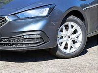 Neu Seat Leon 150 PS (110 kW) 2026 Grau ("magnetic tech") Limousine