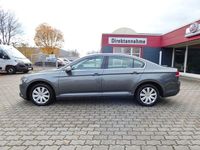Gebraucht VW Passat Comfortline 125 PS (91 kW) 2015 Grau Limousine