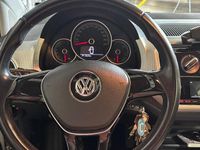 Używany VW up! high up! 2018 Biały Hatchback
