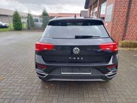 gebraucht VW T-Roc 1,5 TDI IQ.DRIVE *DSG*AHK*Navi*Standhzg*