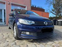 Gebraucht VW Touran Comfortline 150 PS (110 kW) 2016 Blau Van / Kleinbus