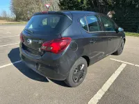 Usado Opel Corsa 101 HP (74 kW) 2015 Preto Citadino