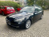 Gebraucht BMW 520 163 PS (119 kW) 2010 Schwarz Kombi
