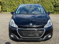 Gebraucht Peugeot 208 Active 82 PS (60 kW) 2016 Schwarz Kleinwagen
