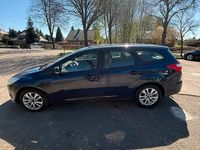 Używany Ford Focus 101 KM (74 kW) 2014 Niebieski Kombi