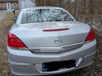 Gebraucht Opel Astra Cabriolet 140 PS (102 kW) 2007 Silber Cabrio