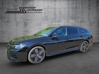 Gebraucht VW Passat R-line 150 PS (110 kW) 2024 Schwarz Kombi