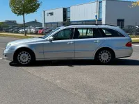 Gebraucht Mercedes E220 170 PS (125 kW) 2006 Iridiumsilber Kombi