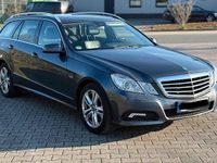Gebraucht Mercedes E350 292 PS (214 kW) 2010 Schwarz Kombi