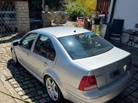 Usata VW Bora 105 CV (77 kW) 2001 Argento Berlina