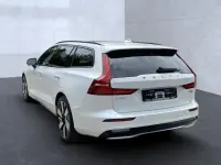 Gebraucht Volvo V60 Ultra 455 PS (334 kW) 2024 Crystal white (metallic) Kombi