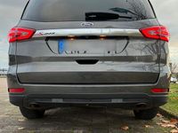 Gebraucht Ford S-MAX Titanium 164 PS (120 kW) 2018 Grau Van / Kleinbus