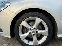 Gebraucht Mercedes B180 122 PS (89 kW) 2013 Silber Kleinwagen