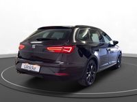 gebraucht Seat Leon ST 2.0 TDI FR Black Matt Edition Pano LM 18" Navi