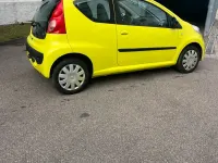 Gebraucht Peugeot 107 68 PS (50 kW) 2008 Gelb Kleinwagen