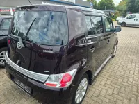 Gebraucht Daihatsu Materia 103 PS (75 kW) 2010 Rot Van / Kleinbus