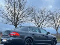 Gebraucht Skoda Superb Ambition 160 PS (117 kW) 2009 Schwarz Limousine