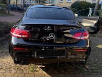 Gebraucht Mercedes C400 333 PS (244 kW) 2021 Schwarz Coupé