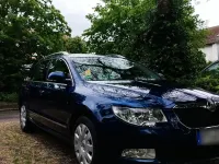 Gebraucht Skoda Superb 160 PS (117 kW) 2010 Blau Kombi