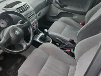 Gebraucht Alfa Romeo 147 105 PS (77 kW) 2006 Silber Kleinwagen