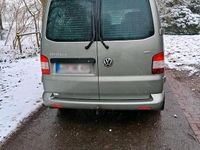 Gebraucht VW Multivan 150 PS (110 kW) 2010 Grün Van / Kleinbus