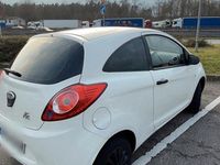 Gebraucht Ford Ka 69 PS (50 kW) 2010 Weiß Kleinwagen