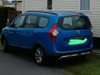 Gebraucht Dacia Lodgy Stepway 115 PS (84 kW) 2016 Blau Van / Kleinbus