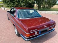Gebraucht Mercedes 300 125 PS (91 kW) 1981 Rot Coupé