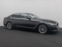 Gebraucht BMW 530 Sport Line 286 PS (210 kW) 2021 Sophistograu brillanteffekt a Limousine