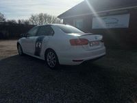 Gebraucht VW Jetta Highline 160 PS (117 kW) 2011 Weiß Limousine