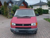 Second-hand VW Transporter 102 CP (75 kW) 2001 Roșu Van