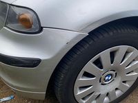 Gebraucht BMW 318 143 PS (105 kW) 2003 Silber Limousine