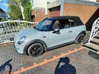 Second-hand Mini One Cabriolet 102 CP (75 kW) 2018 Gri Cabrio