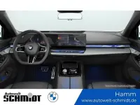 Neu BMW 520 M Sport 208 PS (152 kW) 2026 Saphirschwarz Limousine